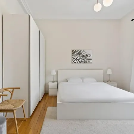 W Shared Bathroom&kitchen In Luxury 빌라 *