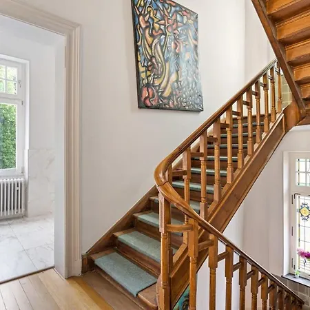 W Shared Bathroom&kitchen In Luxury * 룩셈부르크