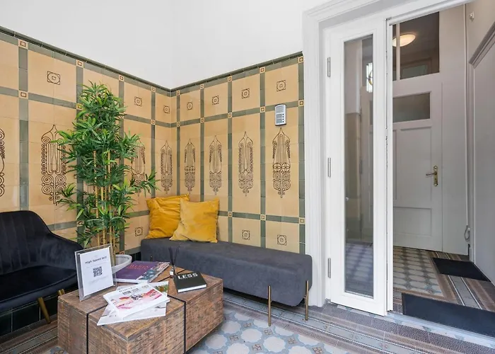 W Shared Bathroom&kitchen In Luxury 别墅 卢森堡